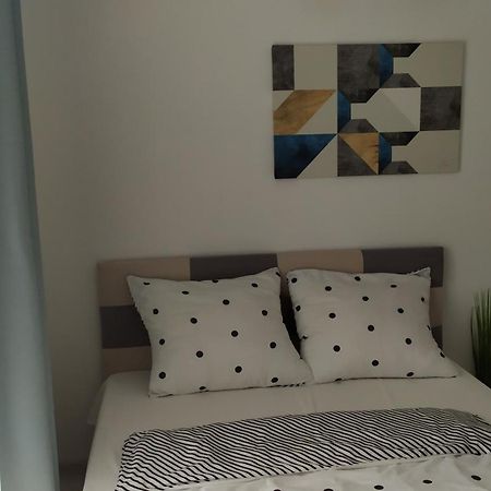 Apartman TILL Galanta Ruang foto